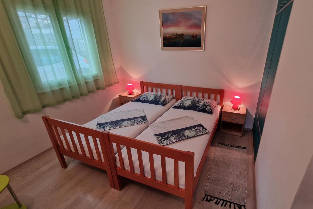 Apartments With A Parking Space Mavarstica, Ciovo - 12435 Trogir Exterior photo
